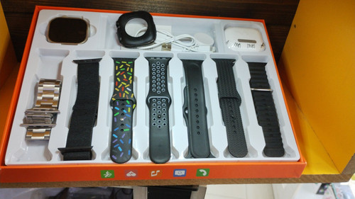 پک ساعت هوشمند و ایرپاد