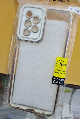 قاب دور طلایی