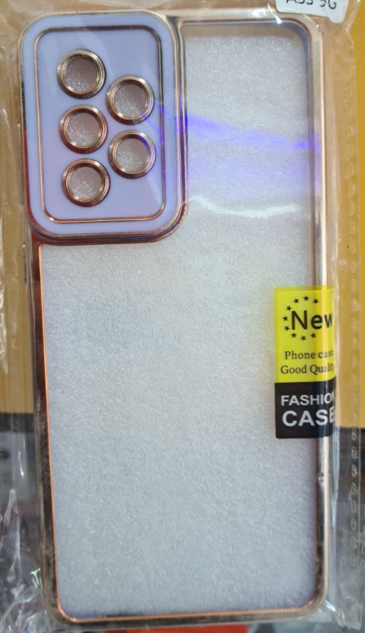 قاب دور طلایی