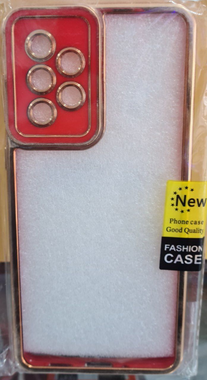 قاب دور طلایی