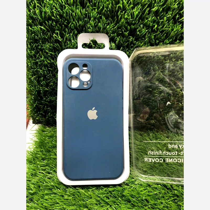 قاب IPHONE 12 PRO MAX سی و هفت