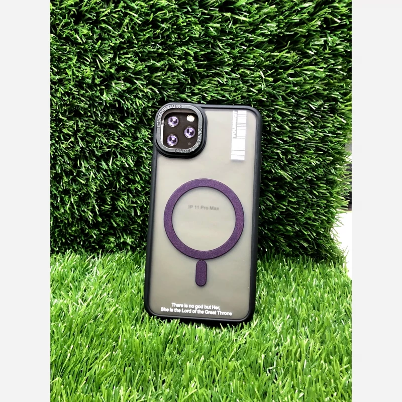 قاب IPHONE 11 PRO MAX سی و سه