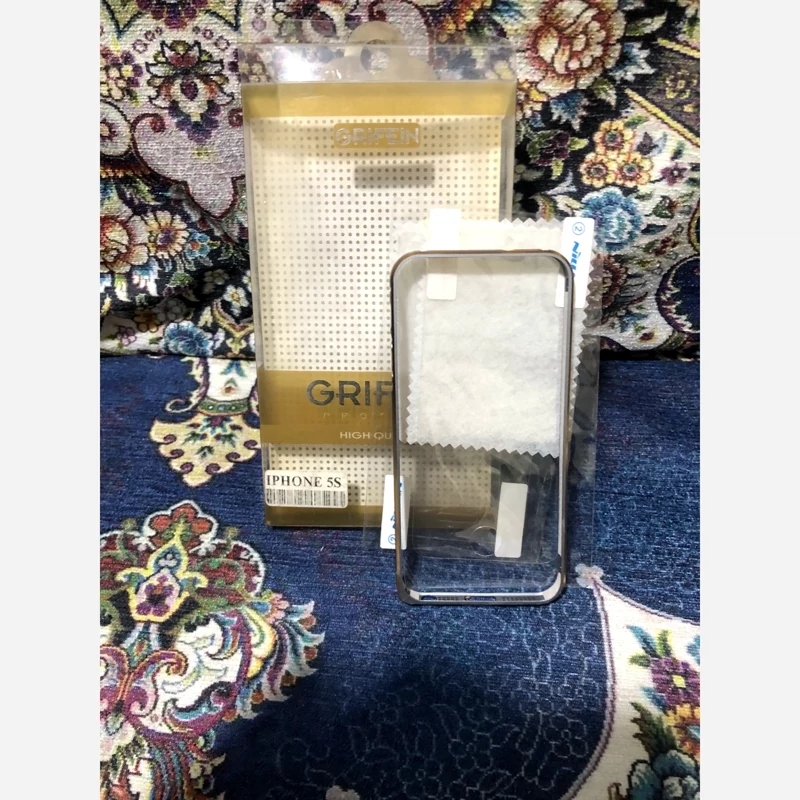 قاب IPHONE 5 بیست و هشت