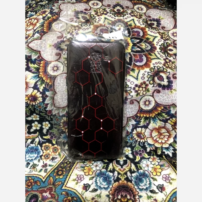 قاب J6 سه