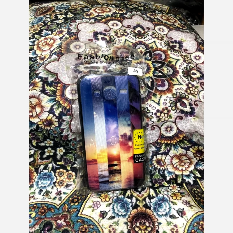 قاب J5 شش
