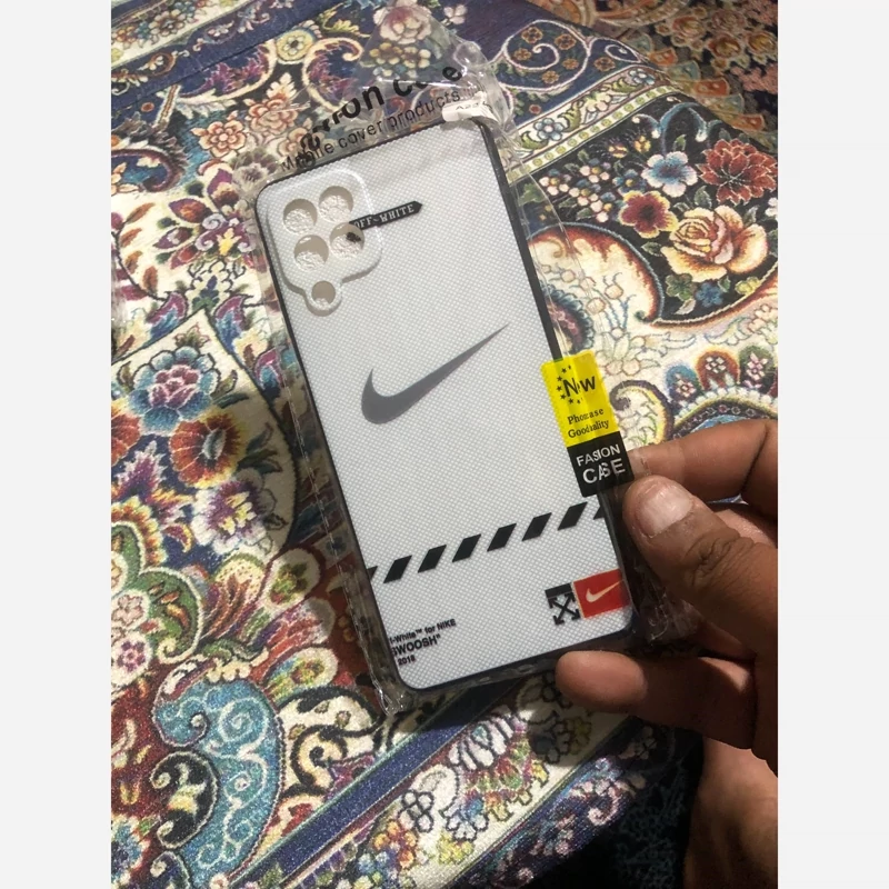 قاب A22 4G M22 M32 بیست