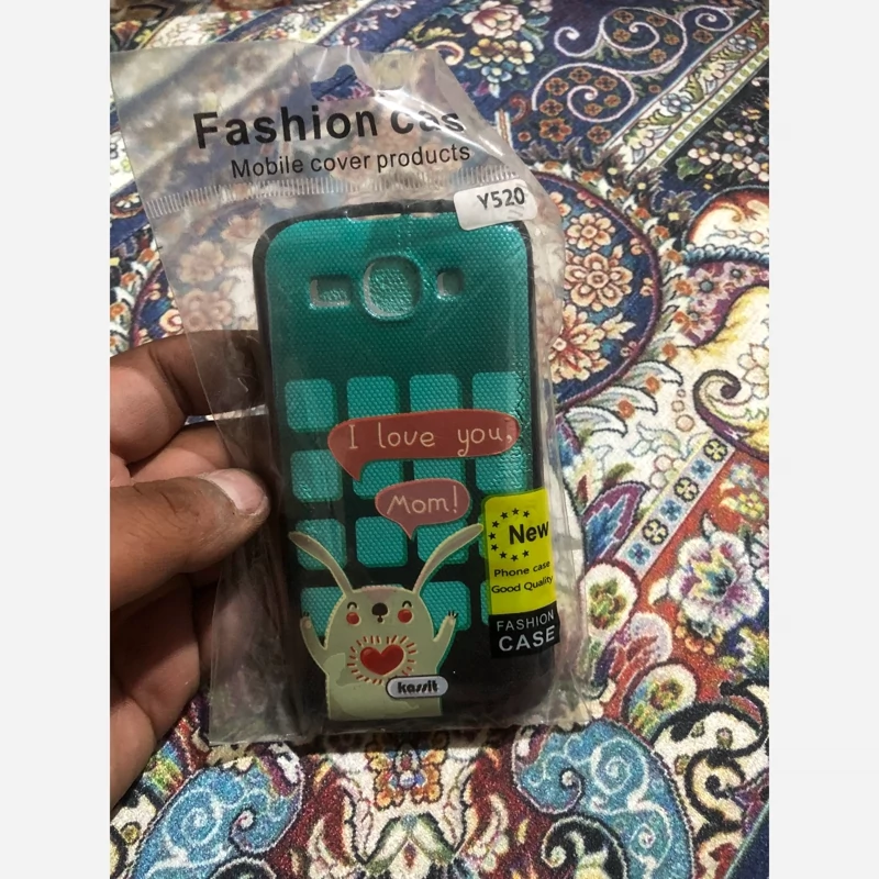 قاب Y520 بیست و هشت