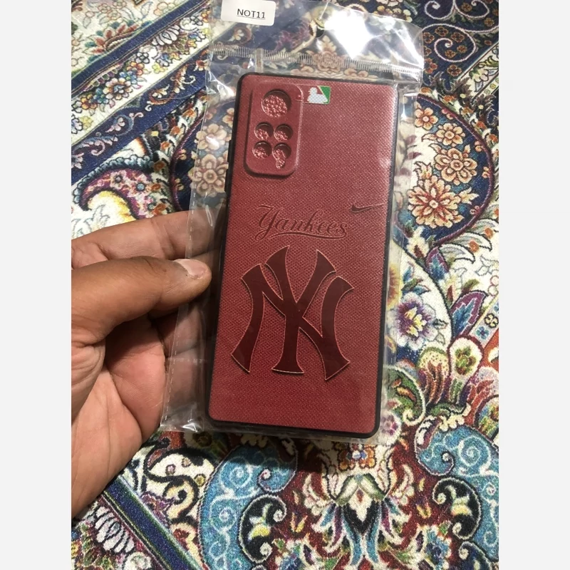قاب NOTE 11 بیست و شش