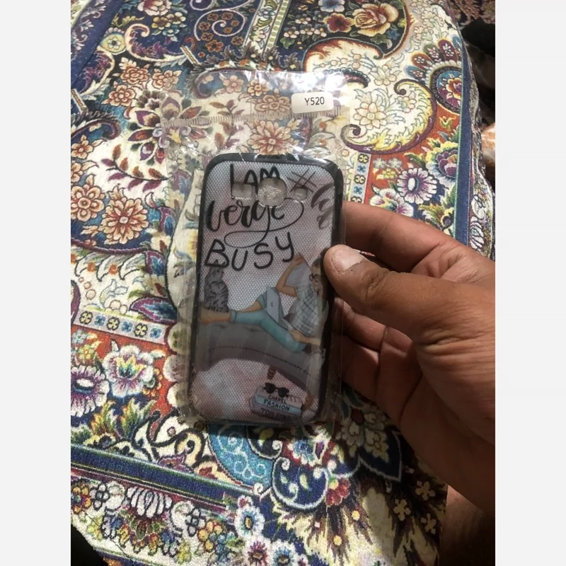 قاب Y520 بیست و سه