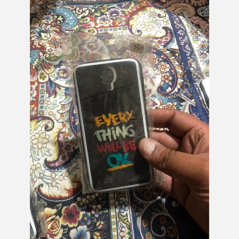 قاب S4 سه