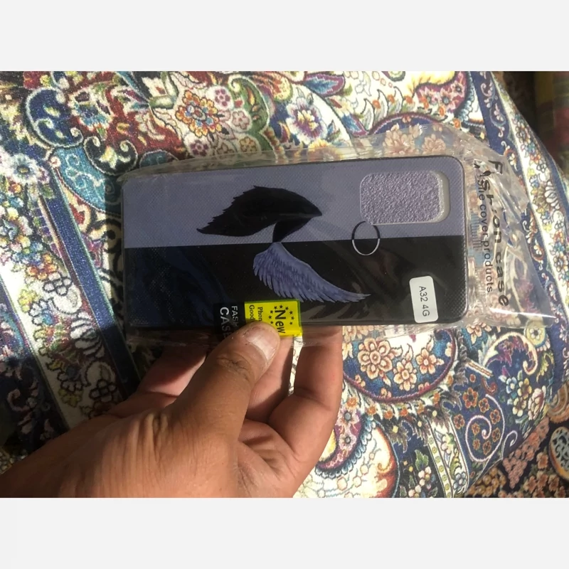 قاب A32 4G نه
