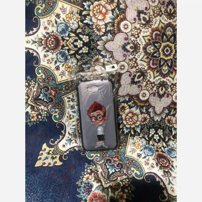 قاب Y560 یک