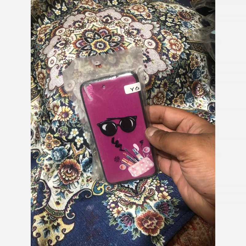 قاب Y6 بیست و یک